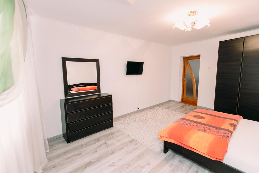 Apartments In Uzhgorod Kamer foto